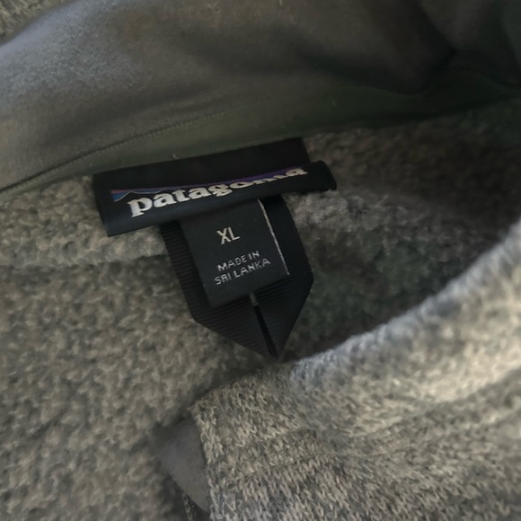 EUC  GREY Men’s Patagoniais Vest in size XL - Picture 3 of 3